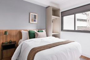 Apartamento com piscina e academia a passos da Paulista